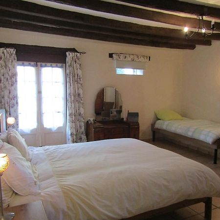 مبيت وإفطار Saint-Pierre-du-Lorouër Thesecretgarden-France المظهر الخارجي الصورة
